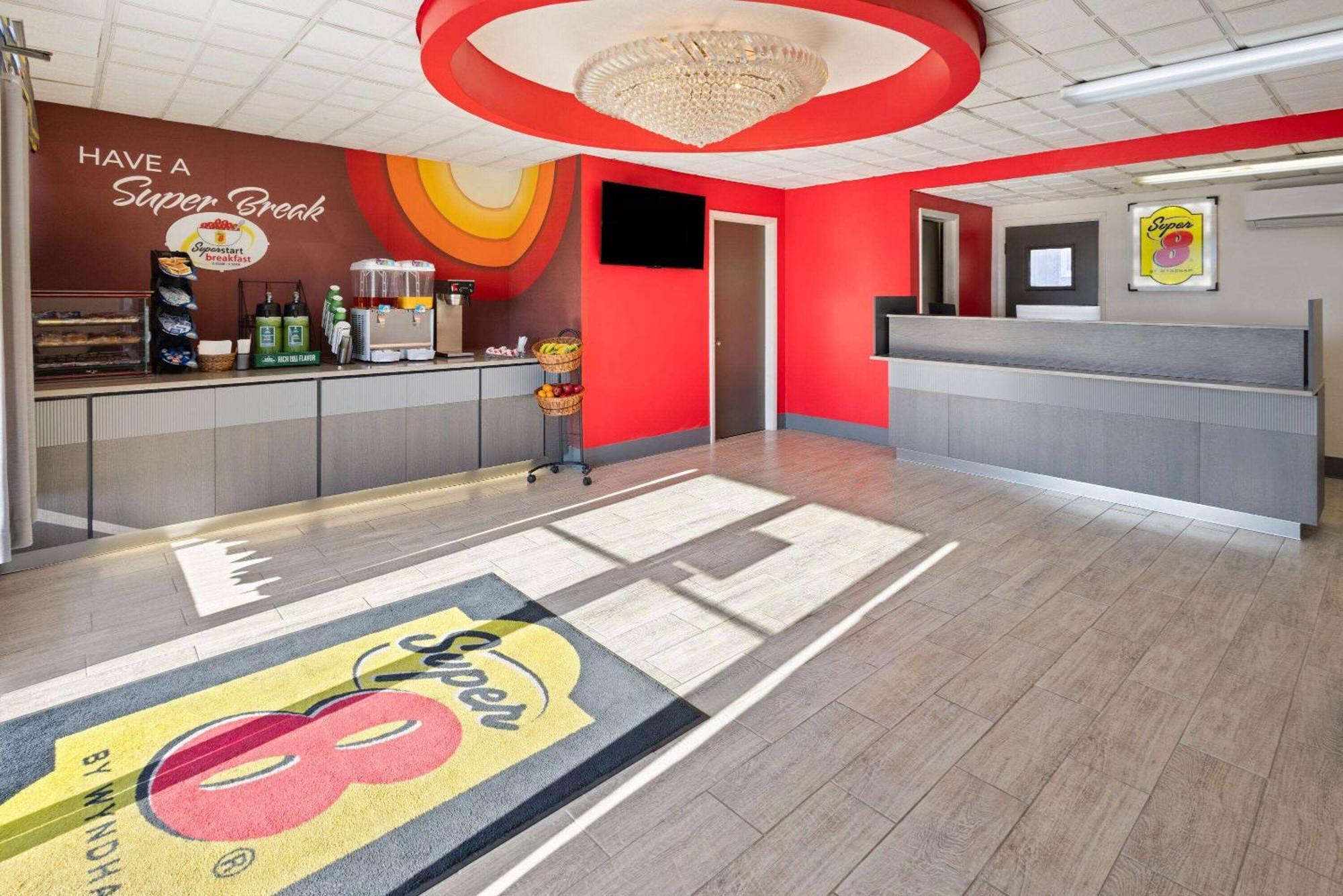 Super 8 By Wyndham Hazleton Motel Dış mekan fotoğraf